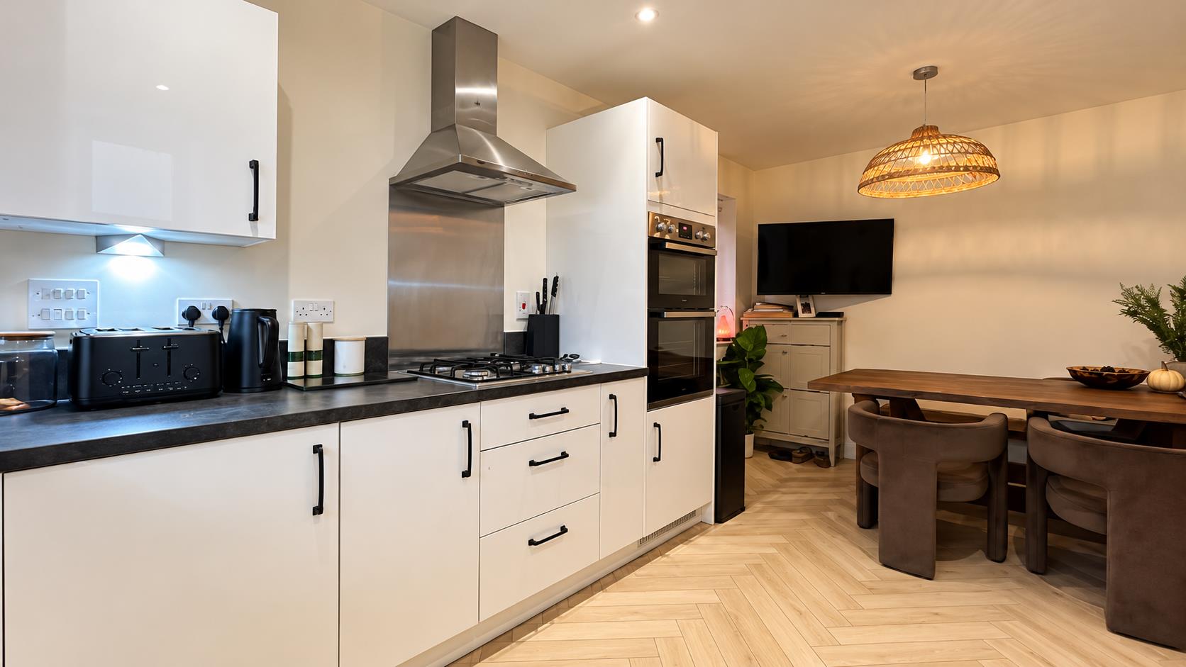 Shepton Road, Broughton, Milton Keynes